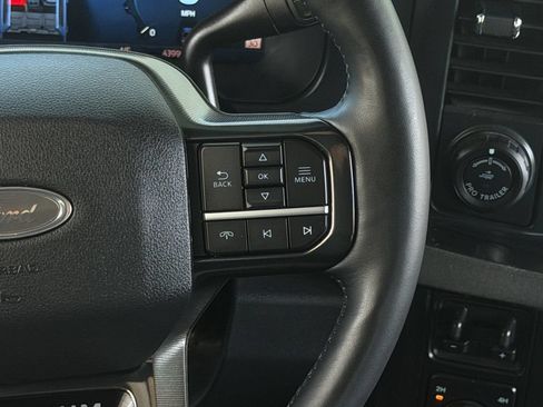 Used 2025 Ford F350 Platinum AWD/4WD image 17