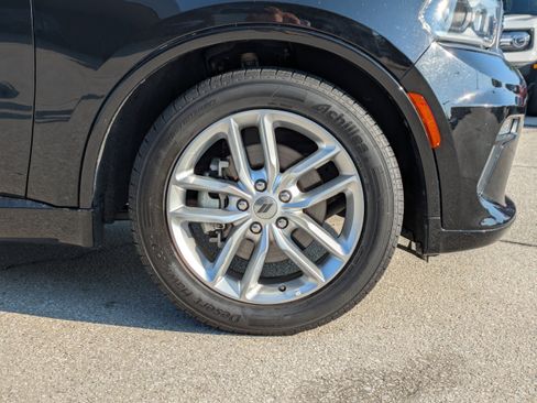 Used 2023 Dodge Durango GT image 12
