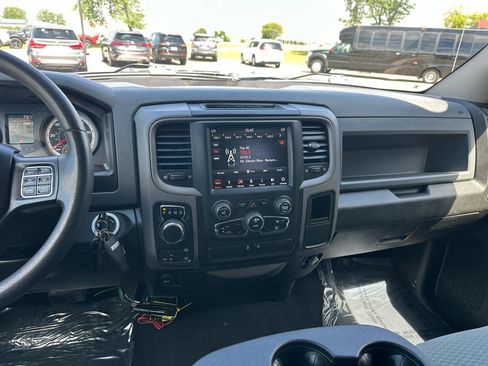 Used 2019 RAM 1500 Express w/ Wheel & Sound Group AWD/4WD image 12