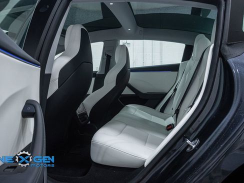 Used 2024 Tesla Model 3 Performance image 21