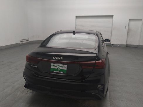Used 2023 Kia Forte LXS w/ LXS Technology Package image 7
