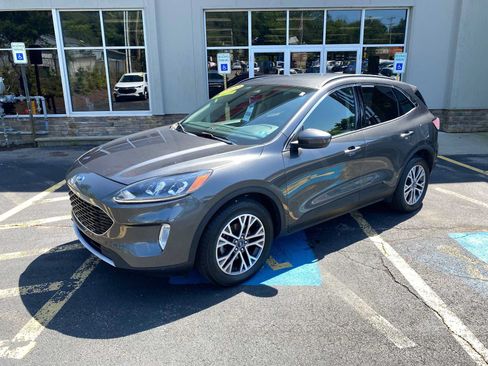 Used 2020 Ford Escape SEL AWD/4WD image 2