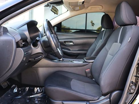 Used 2021 Nissan Sentra SV FWD image 38
