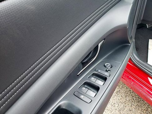 New 2025 Hyundai Elantra Sport image 10