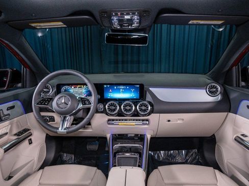 Certified 2026 Mercedes-Benz GLA 250 image 12