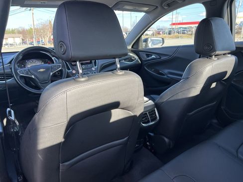 Used 2024 Chevrolet Malibu LT image 27