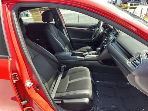 Used 2021 Honda Civic Sport image 33