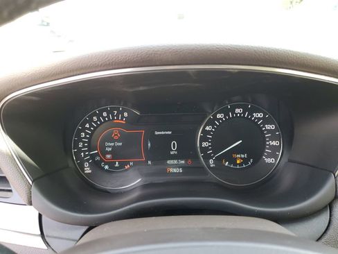Used 2019 Lincoln MKC Premiere FWD image 27
