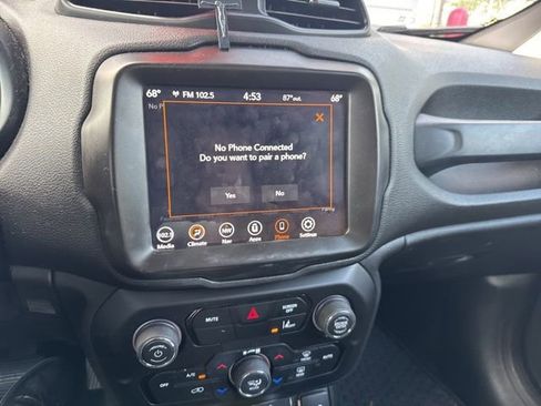Used 2022 Jeep Renegade Sport AWD/4WD image 29