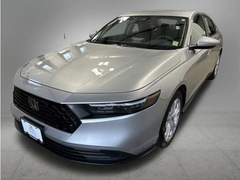 Certified 2024 Honda Accord LX image 1