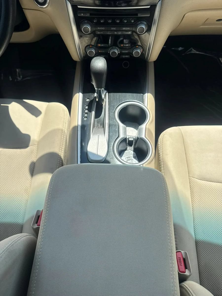 Used 2017 Nissan Pathfinder S FWD image 27