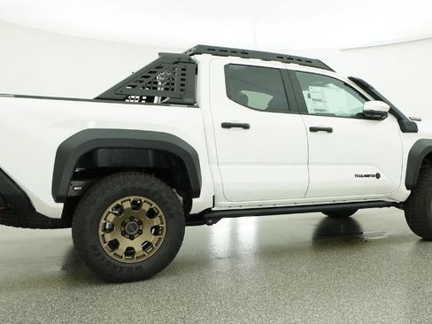 New 2026 Toyota Tacoma 4x4 Double Cab Hybrid image 26