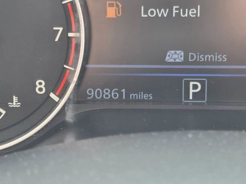 Used 2019 Nissan Altima 2.5 SR FWD image 11