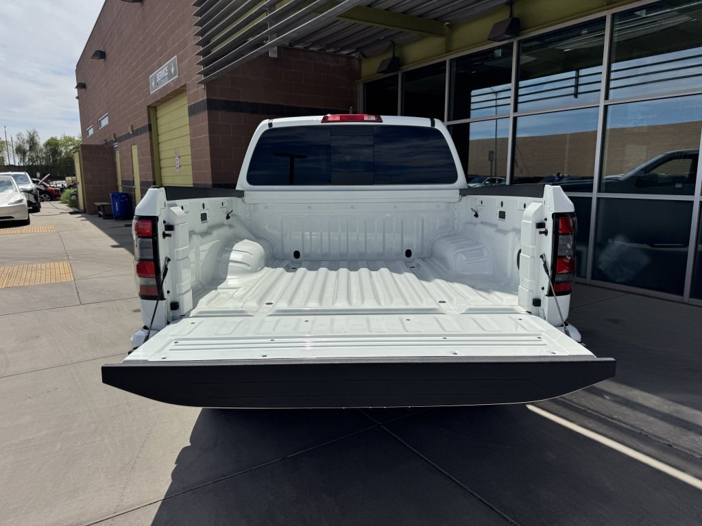 Used 2024 Nissan Frontier PRO-4X w/ Off-Road Protection Package AWD/4WD image 38