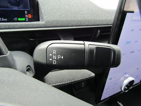 Used 2025 Ford Mustang Mach-E GT AWD/4WD image 32