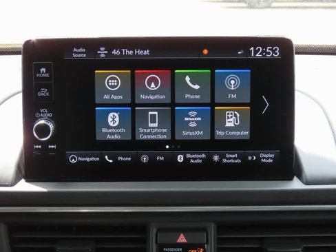 New 2025 Honda Pilot Touring image 21