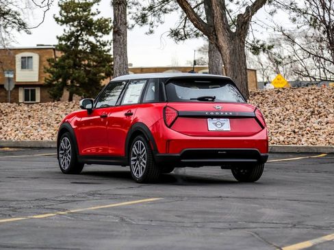 New 2026 MINI Cooper S image 3