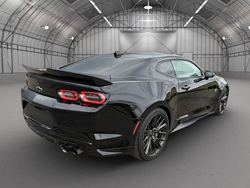 Used 2020 Chevrolet Camaro ZL1 RWD image 7
