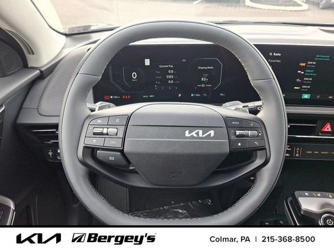 Used 2025 Kia EV6 Wind AWD/4WD image 16