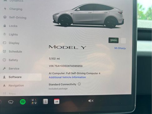 Used 2026 Tesla Model Y 2WD image 18