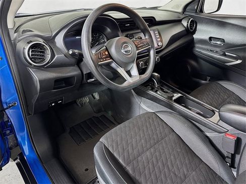 Used 2024 Nissan Kicks SV image 7