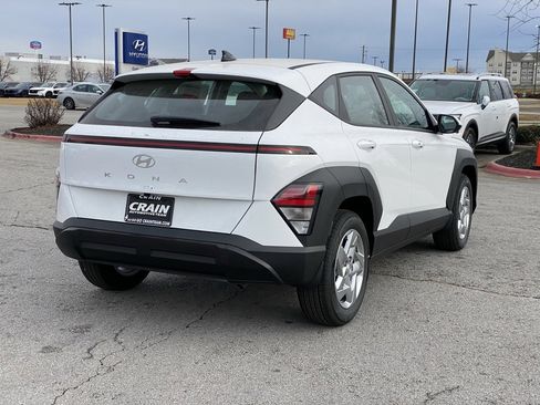 New 2026 Hyundai Kona SE image 7