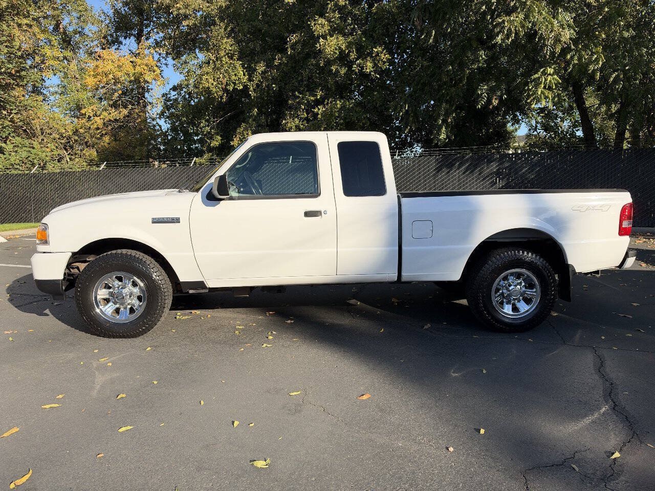 Used 2009 Ford Ranger FX4 AWD/4WD image 2