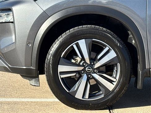 Certified 2023 Nissan Rogue SL w/ SL Premium Package image 6