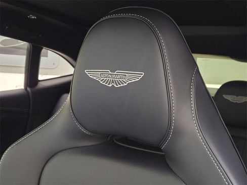 Used 2025 Aston Martin DBX 707 image 33