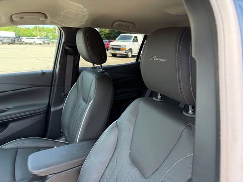 Used 2024 Buick Encore GX Avenir w/ Avenir Convenience Package AWD/4WD image 10
