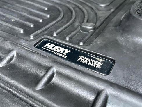 Used 2019 INFINITI QX80 Luxe image 39