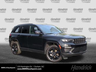 Used 2025 Jeep Grand Cherokee Limited w/ Black Appearance Package video 1