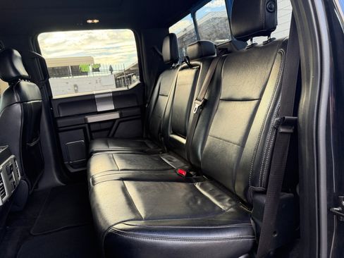 Used 2015 Ford F150 Lariat w/ Equipment Group 502A Luxury AWD/4WD image 27
