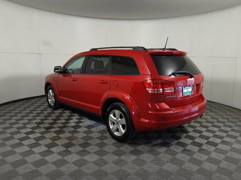 Used 2018 Dodge Journey SE w/ Popular Equipment Group FWD image 3