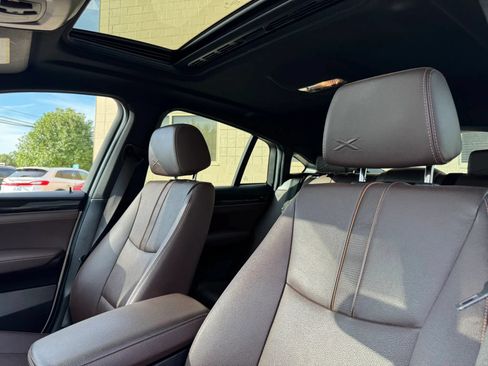 Used 2018 BMW X4 xDrive28i AWD/4WD image 25