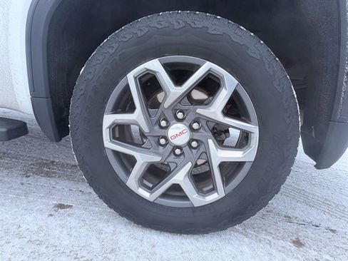 Used 2022 GMC Sierra 1500 SLT w/ SLT Premium Plus Package image 9