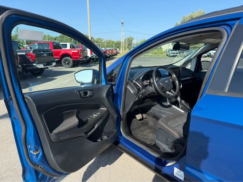 Used 2019 Ford EcoSport SE w/ SE Convenience Package AWD/4WD image 6