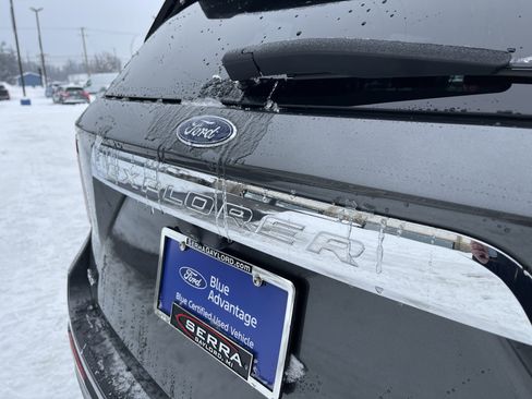 Certified 2020 Ford Explorer XLT w/ Equipment Group 202A image 26