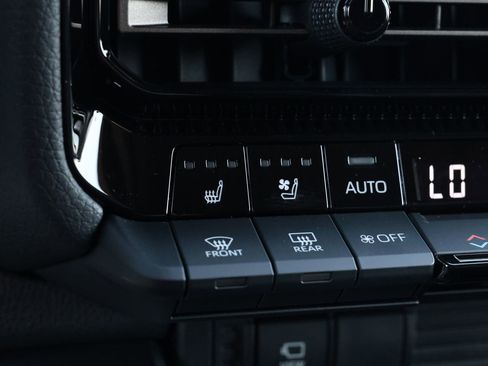 New 2026 Toyota Land Cruiser image 4