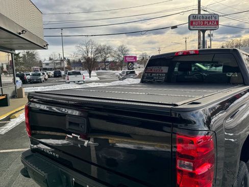 Used 2016 Chevrolet Silverado 2500 LT w/ Midnight Edition image 18
