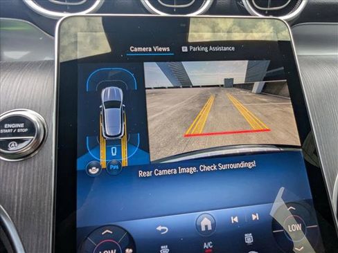 Used 2026 Mercedes-Benz GLC 300 image 12