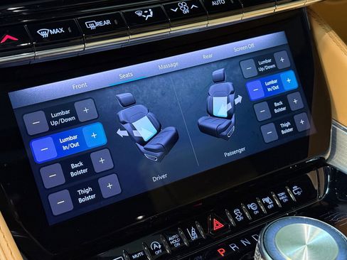 Used 2022 Jeep Grand Wagoneer Series III w/ Rear Seat Video Group 1 image 34