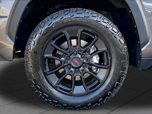 Used 2022 Toyota Tundra SR5 RWD image 11