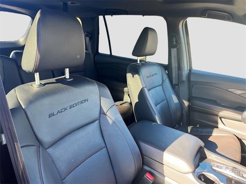 Used 2024 Honda Passport Black Edition image 29