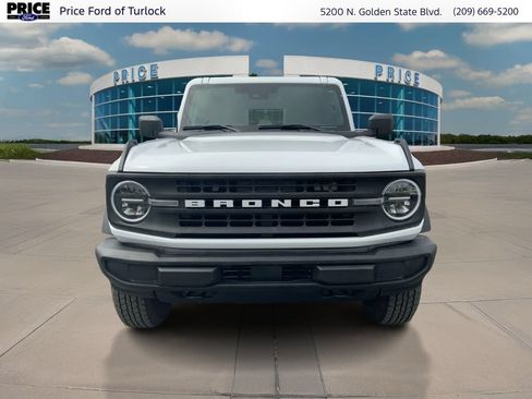Used 2025 Ford Bronco Big Bend AWD/4WD image 2