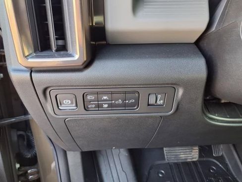 New 2025 GMC Hummer EV 3X image 21