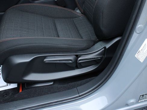 Used 2025 Honda HR-V Sport image 14