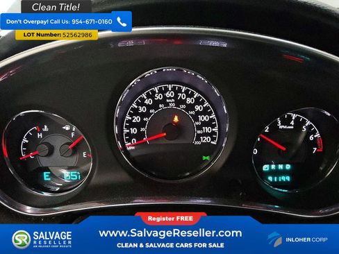 Used 2013 Chrysler 200 Touring w/ S Exterior Appearance Pkg FWD image 12