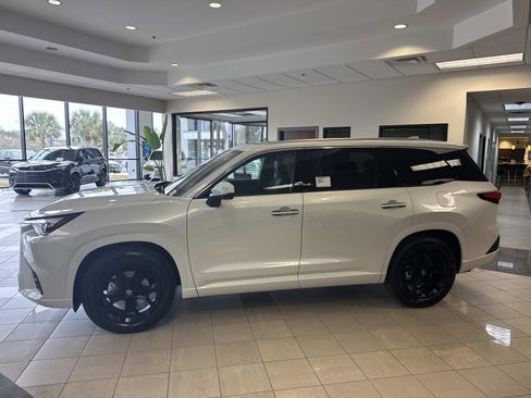 New 2026 Lexus TX 350 AWD image 6