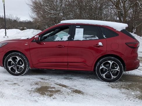 Used 2025 Ford Escape ST-Line Elite image 6